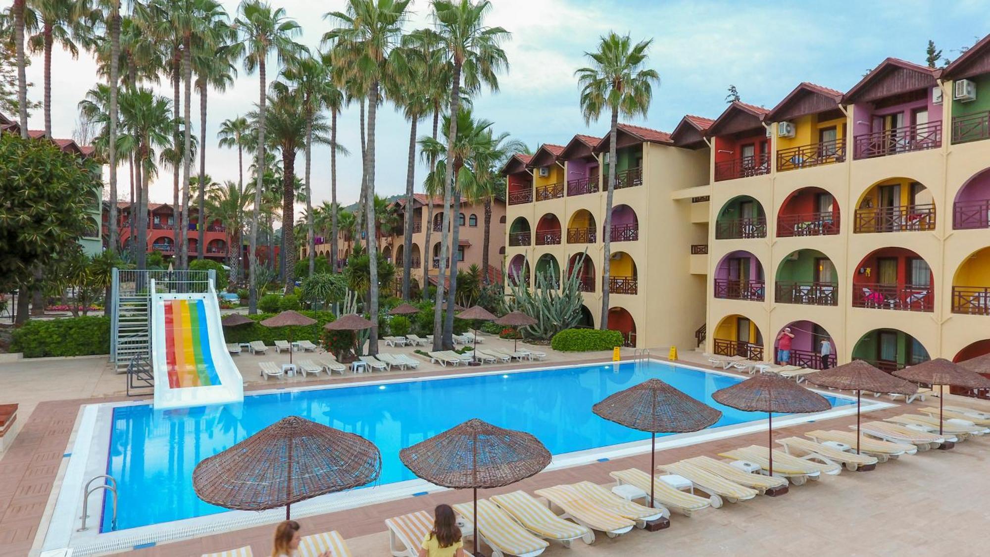 Club Tropical Beach Hotel Toslak Esterno foto