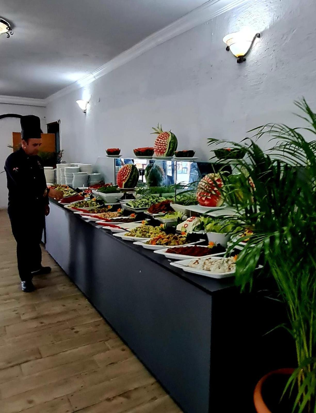 Club Tropical Beach Hotel Toslak Esterno foto