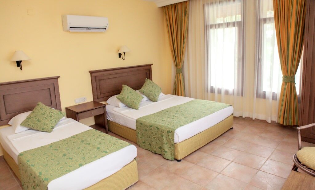 Club Tropical Beach Hotel Toslak Esterno foto